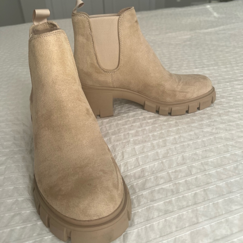 BDG BOOTS - Picture 3 of 3